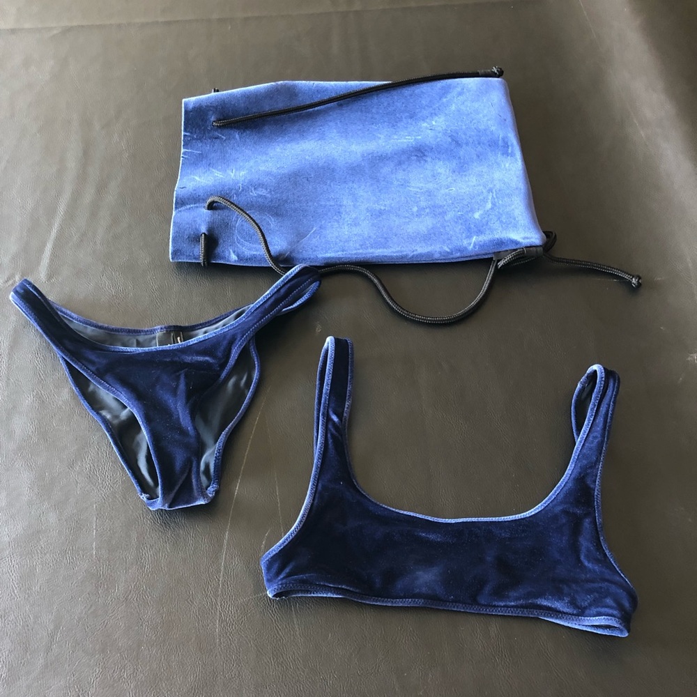 Triangl Camille suit